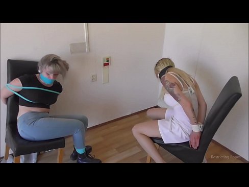 ❤️ Závislá / svázaná a s roubíkem / dáma v nesnázích Sex video u cs.osagoassist.ru ﹏