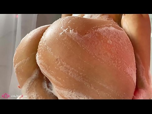 ❤️ Bruneta masturbuje kundu vibrátorem až k intenzivnímu orgasmu ve sprše Sex video u cs.osagoassist.ru ﹏